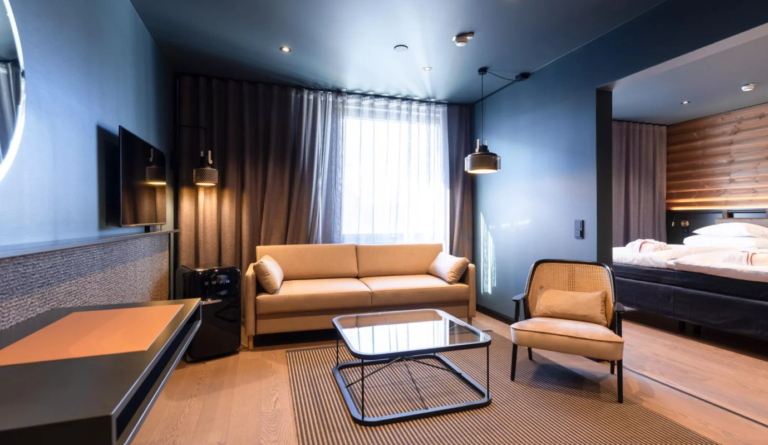 Outo ilmiö hotellimatkailussa – Toimitko sinäkin näin?