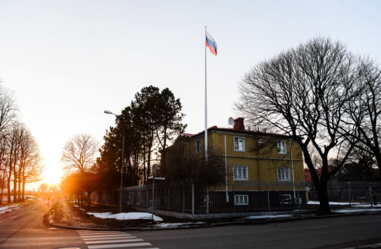 Nyt on aika sulkea Venäjän Ahvenanmaan-konsulaatti, sanoo entinen suurlähettiläs