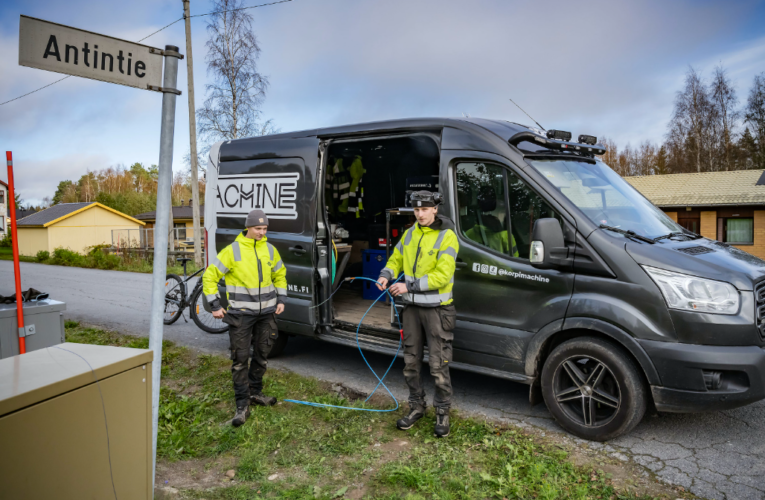 Kiinteä laajakaista matelee syrjäkylille – Suomessa yhä noin 1,4 miljoonaa kotitaloutta vailla valokuitua