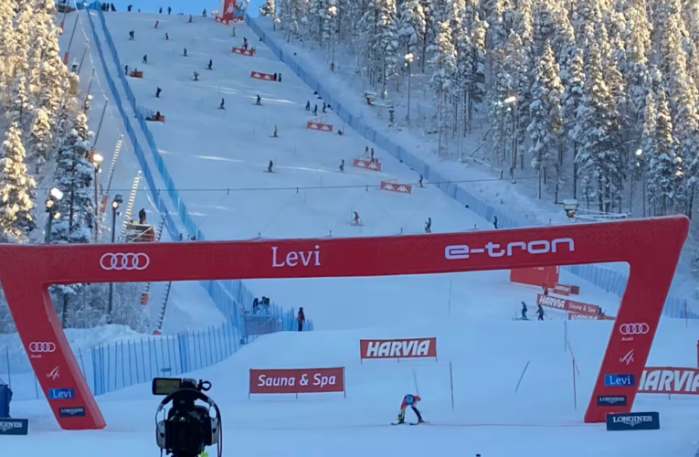 Järjestäjät ovat erittäin tyytyväisiä Levin maailmancup-viikonloppuun – luonto tarjoili kaunista maisemaa miljoonille tv-katsojille